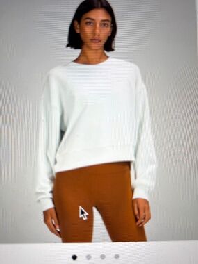 Lululemon Athletica Ocean Air Softstreme Cropped Crew Pullover